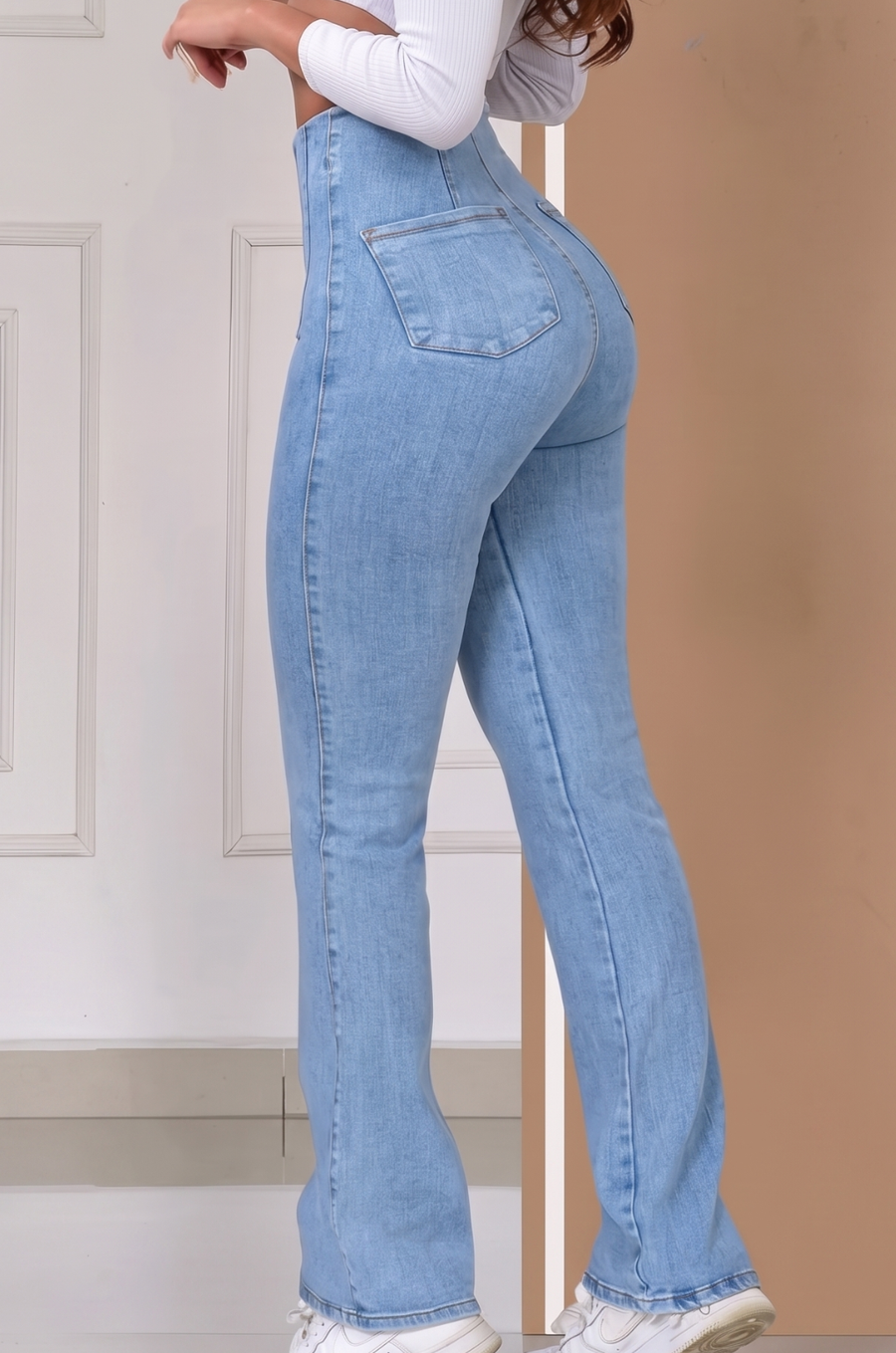 Jean efecto lipo mujer tiro alto bota campana con levantacola