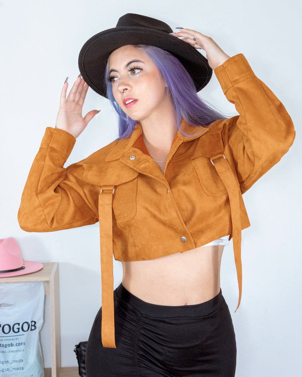 CHAQUETA EN GAMUZA