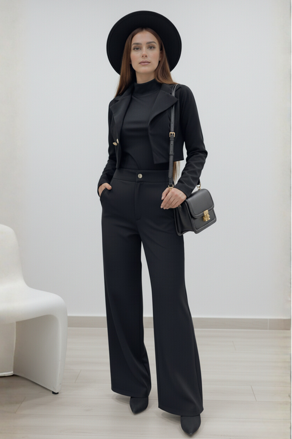 Conjunto Negro De Pantalón Palazzo y Blazer