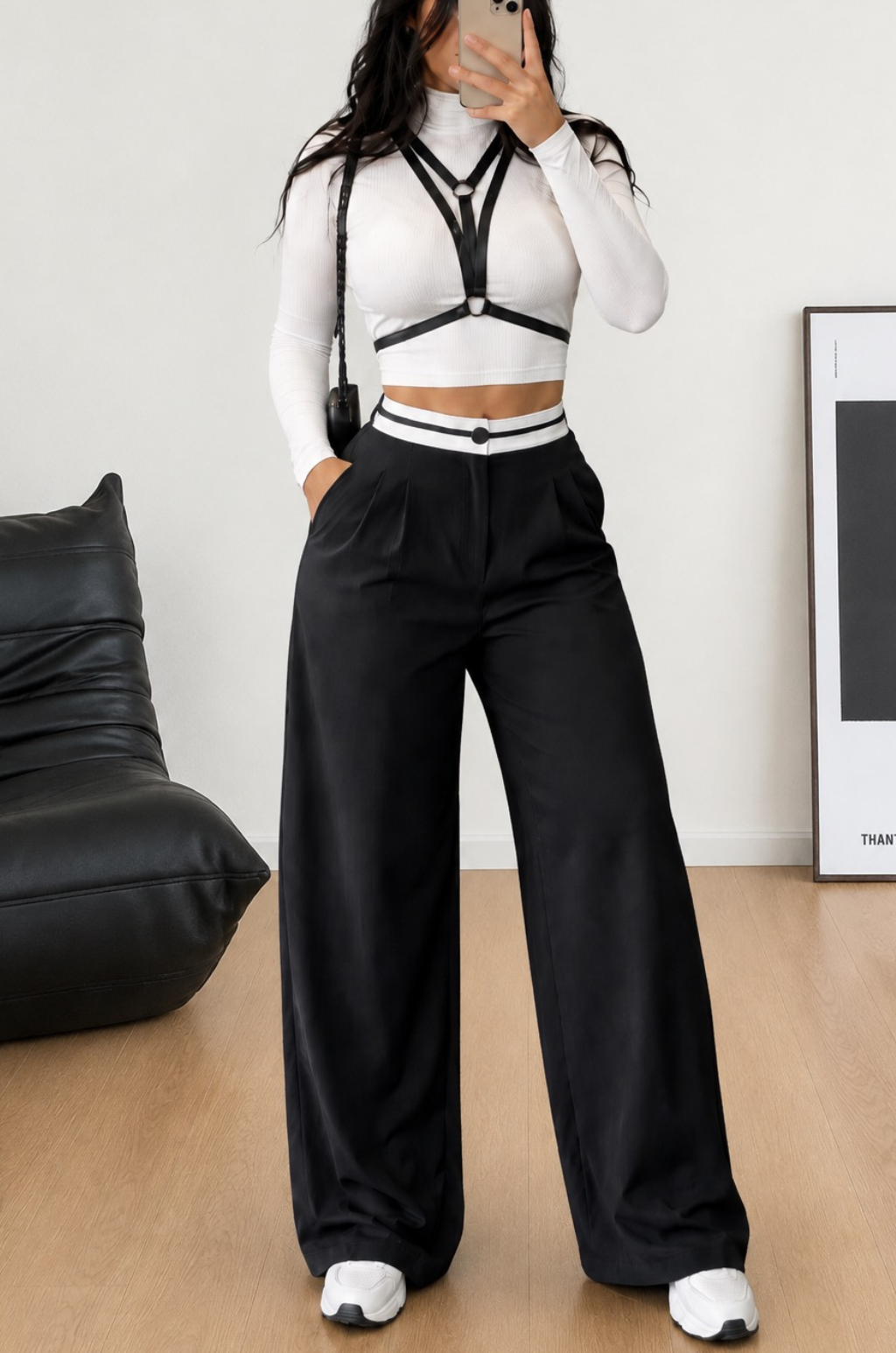 Conjunto 3 Piezas Blusa  Acanalada Cuello Alto  Arnés en V + Pantalón Bota Ancha