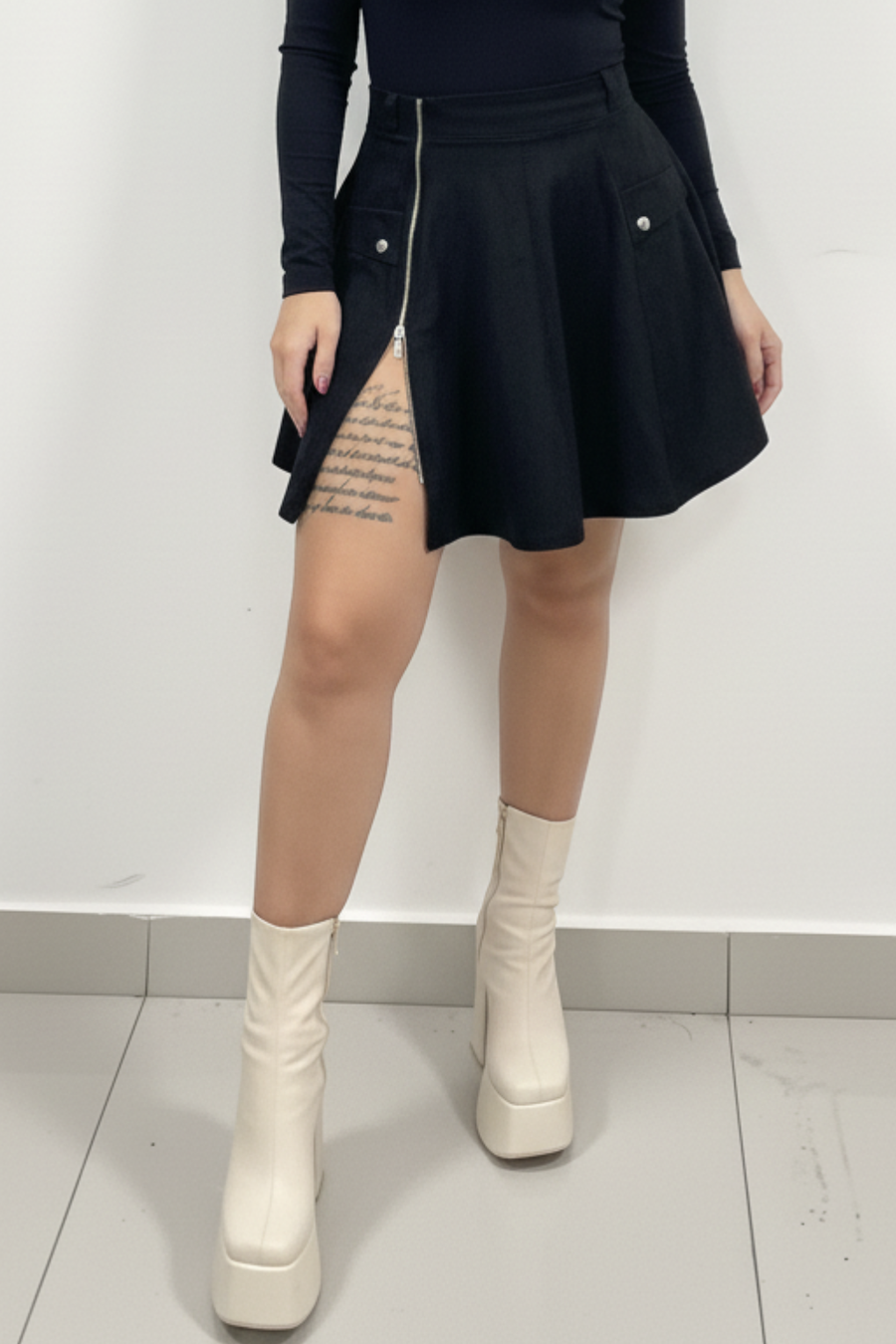 Falda corta cremallera