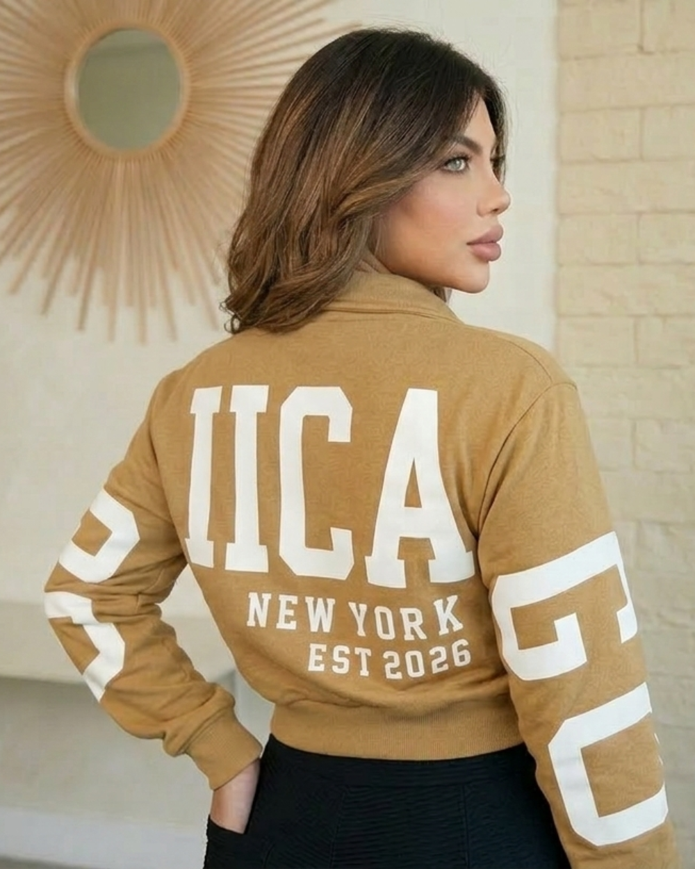 Buzo con cremallera espalda estampada con Chicago