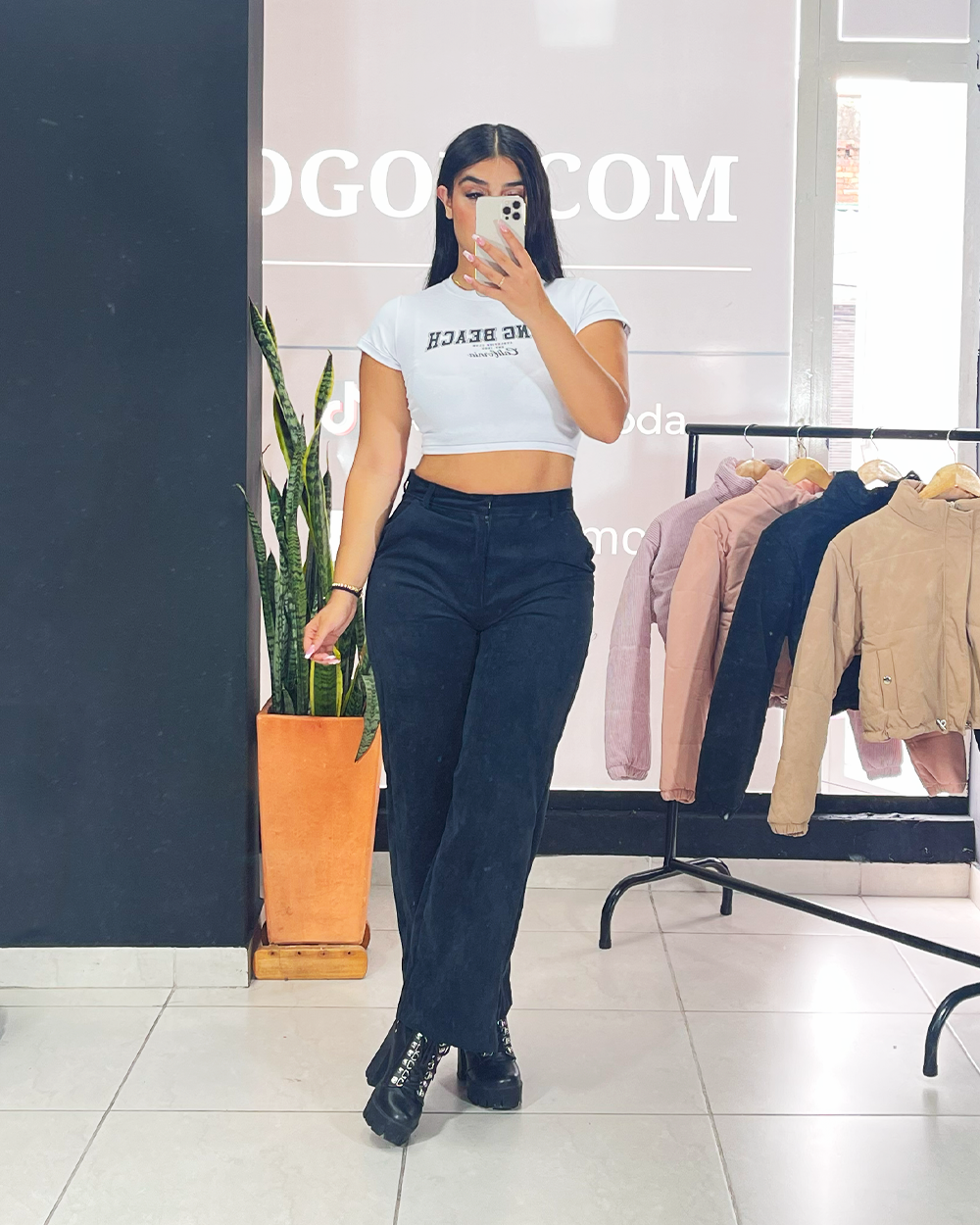 Blusa manga corta chicle