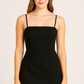 Vestido corto ajustado al cuerpo