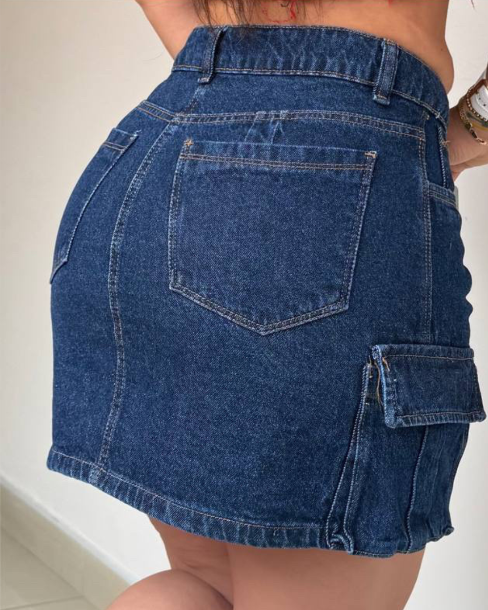 Falda Jean camuflada corta