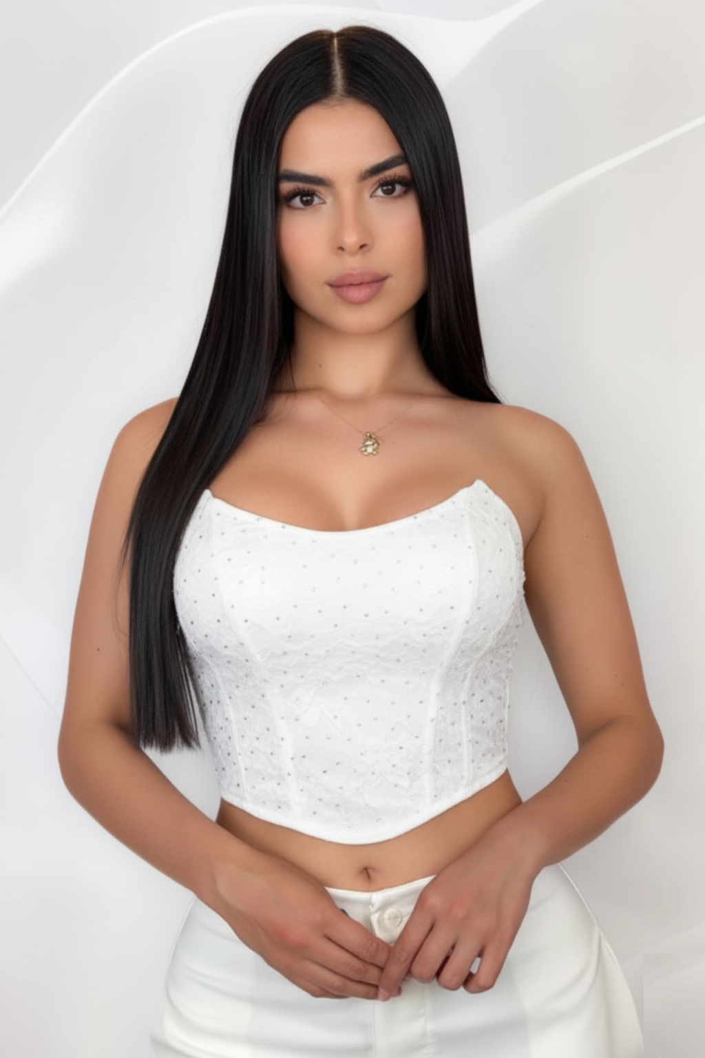 Blusa Strapless En Encaje y  Brillos