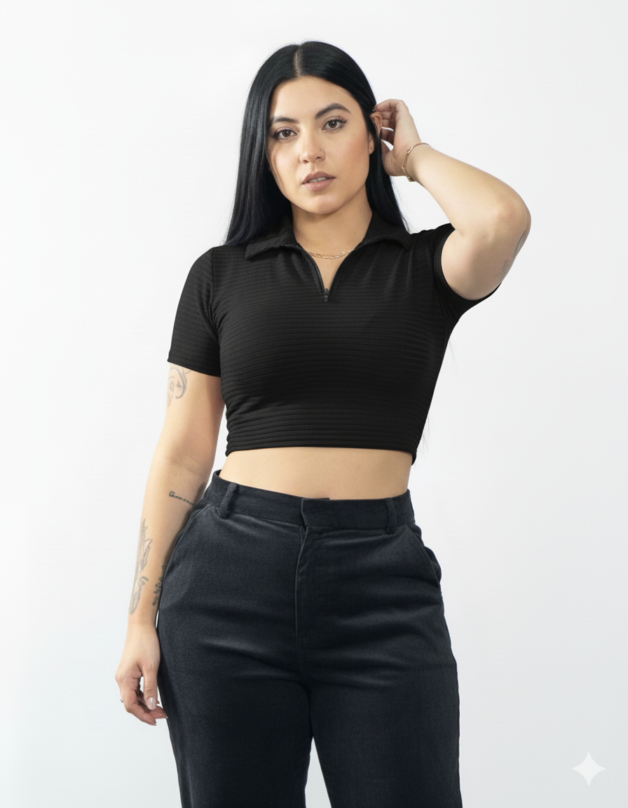 Blusa cuello tipo polo manga corta