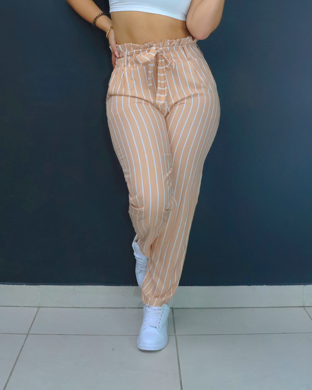 PANTALON TIRO ALTO CON PRETINA