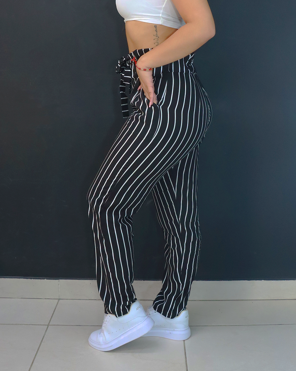 PANTALON TIRO ALTO CON PRETINA