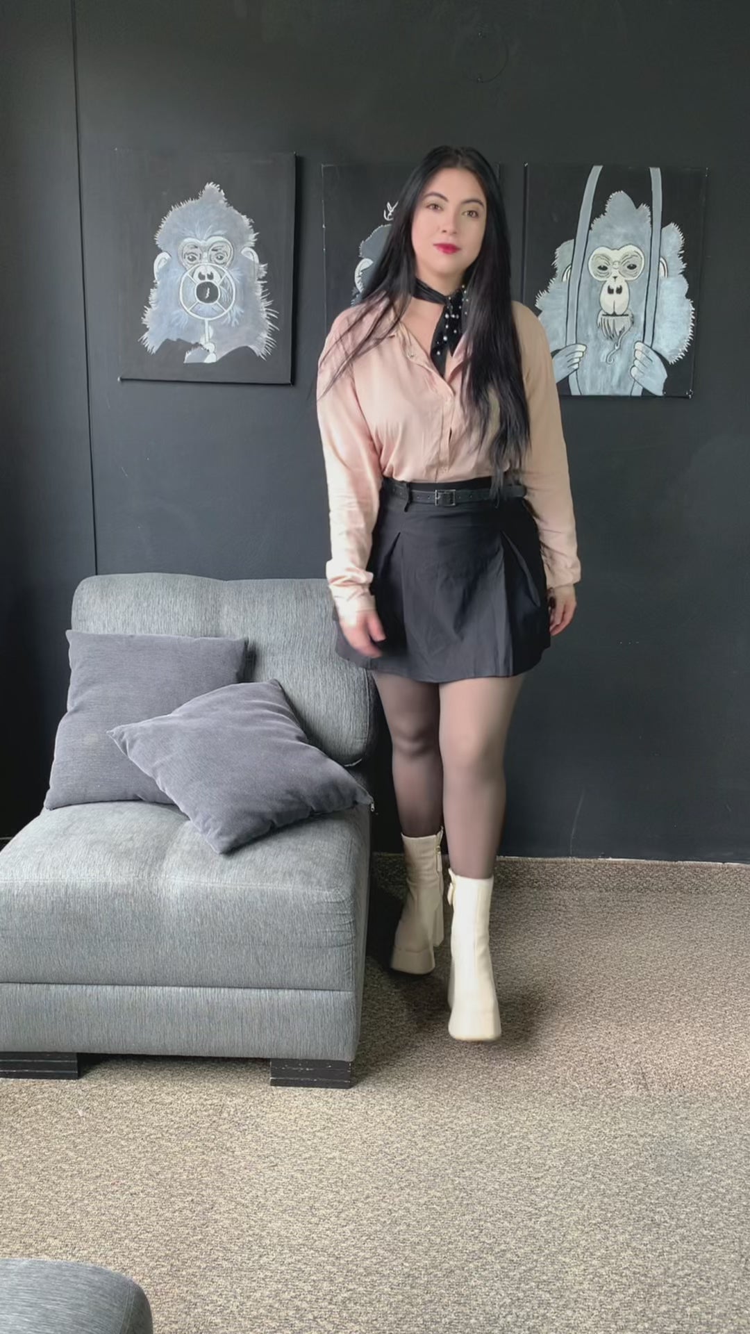 Conjunto Camisa semiformal y Falda Corta Plisada